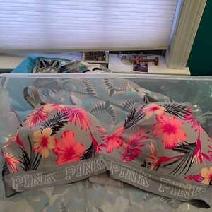 Victoria’s Secret PINK periwinkle floral wear everywhere wireless bra
